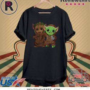 Baby Groot and Yoda baby is Friends T-Shirt