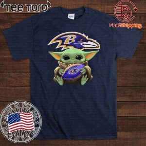 Baby Yoda Hug Baltimore Ravens Shirt T-Shirt 