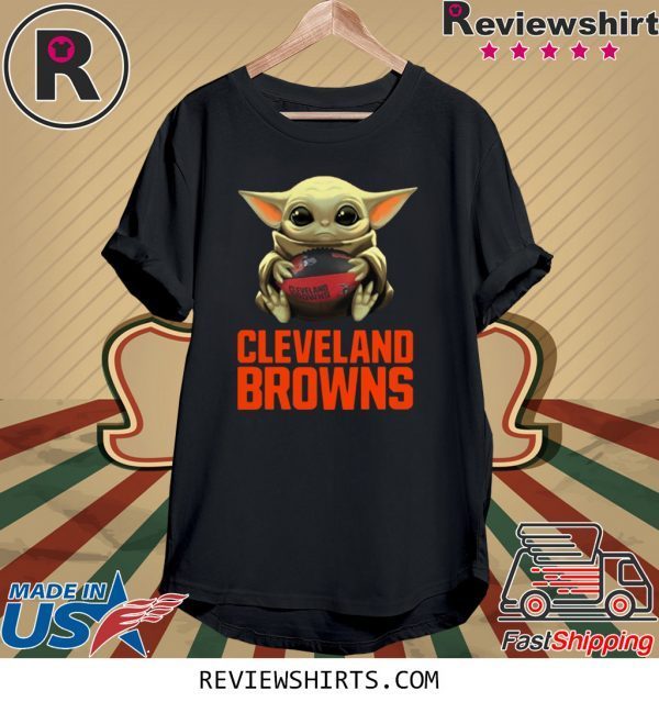 Baby Yoda Hug Cleveland Browns T-Shirt