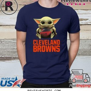 Baby Yoda Hug Cleveland Browns T-Shirt