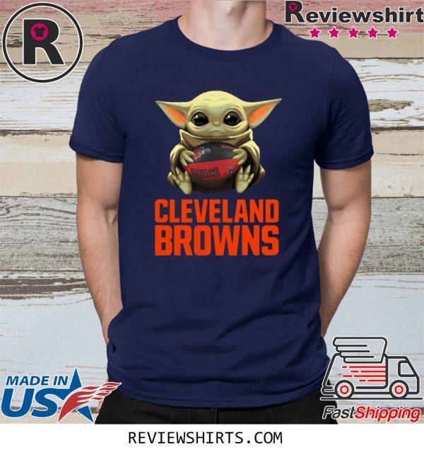 Baby Yoda Hug Cleveland Browns T-Shirt