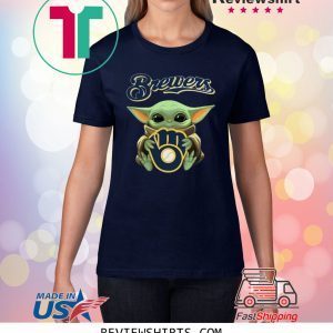 Baby Yoda Hug Milwaukee Brewers T-Shirt