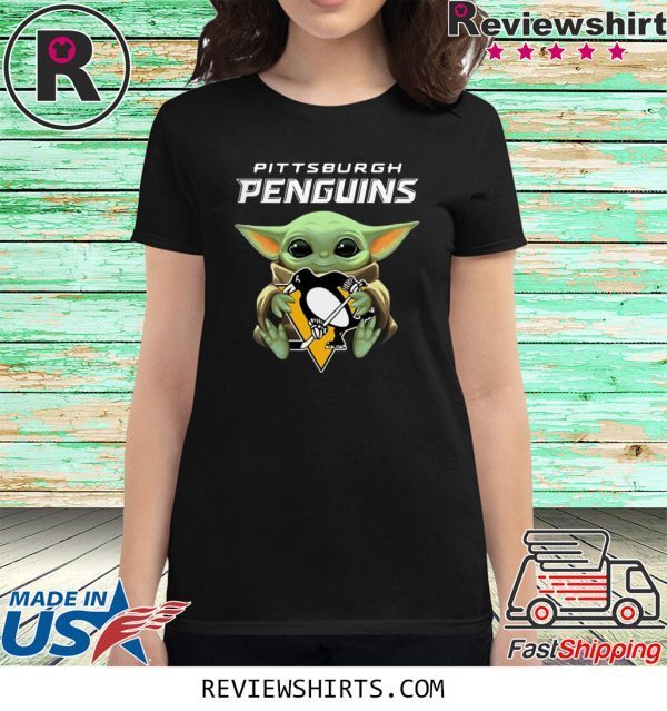 Baby Yoda Hug Pittsburgh Penguins T-Shirt