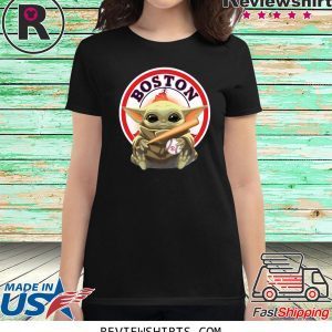 Baby Yoda love Boston Red Sox T-Shirt