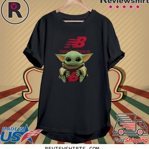 Baby Yoda hug New Balance T-Shirt