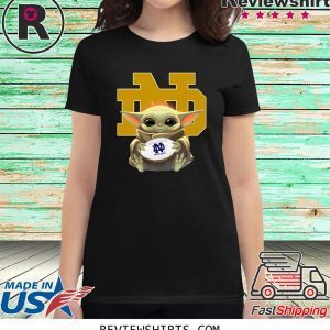 Baby Yoda Hug Notre Dame Fighting Irish T-Shirt