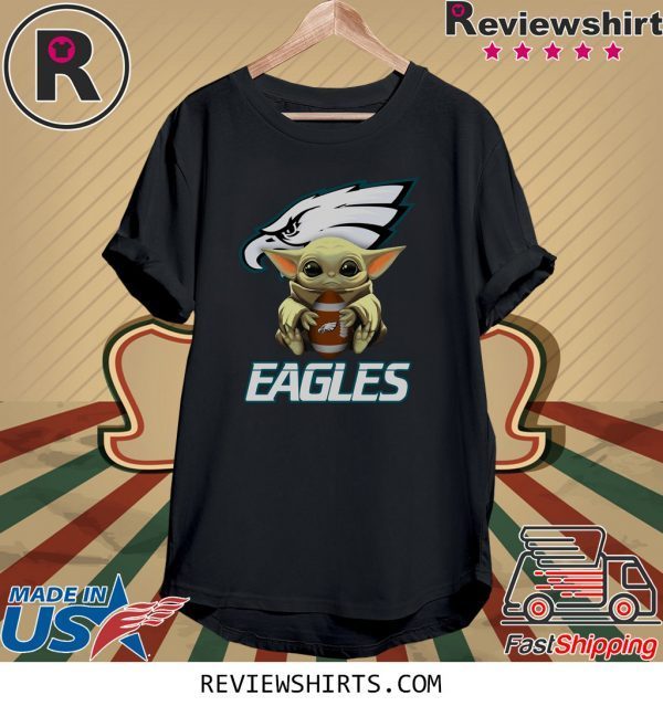 Baby Yoda Hug Eagles T-Shirt