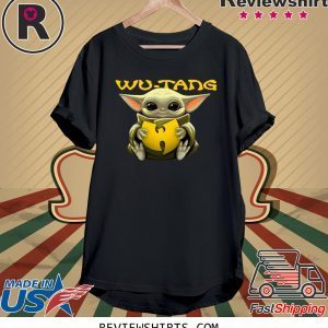 Baby Yoda hug Wu Tang T-Shirt