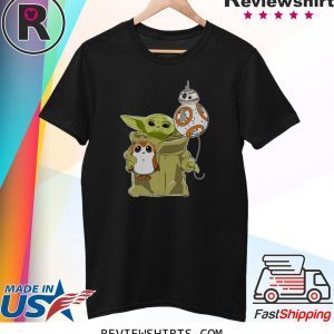 The Mandalorian Baby Yoda hug Sad Porg T-Shirt