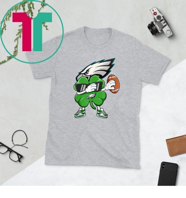 Dabbing Shamrock Football St Patrick’s Day Philadelphia Eagle Unisex T-Shirt