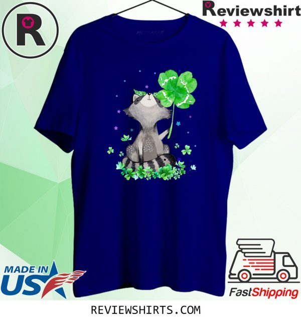 Raccoon Holding Shamrock Stars Cute St Patrick's Day 2020 TShirt