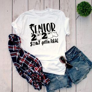 Senior 2020 shit gettin real Men's T-Shirt