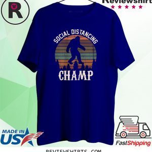 Social Distancing Champ Introvert Antisocial Bigfoot Vintage T-Shirts