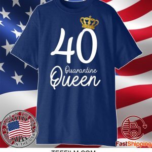 Born in 1980 My 40th Birthday Quarantine Queen Social Distancing Birthday 2020 T-Shirt