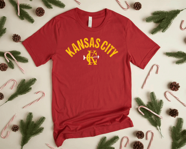 Kansas City KC Red Vintage Retro Styled Kc Local Standard T-Shirt