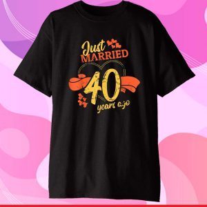 Just Married 40 Years Ago Love Ring Relationship Anniversary Classic T-Shirt