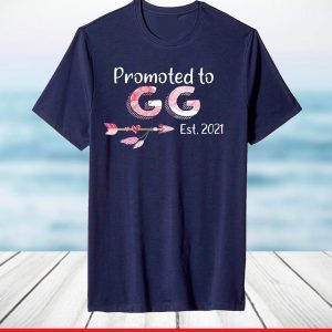 Promoted To Gg Est 2021 Tee Cute Mother's Day T-Shirt