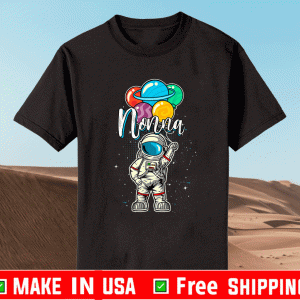Nonna Birthday Funny Astronaut in Space Gifts Lover 2021 T-Shirt