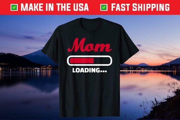 Mom loading Classic T-Shirt