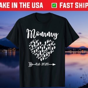 Mothers Day Baby Shower Gift for 1st Time Mom Mama Est 2020 Us 2021 T-Shirt