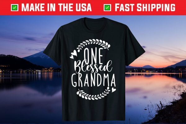 One Blessed Grandma With Hearts Mothers day and grandma Classic T-Shirt