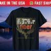 Hunting deer and watching Basketball Tee Shirt