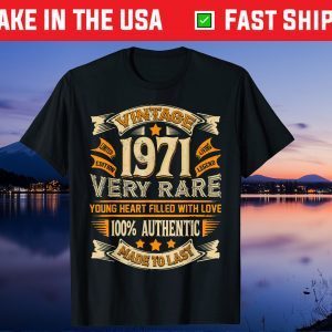 Vintage Authentic Made In 1971 50th Birthday 50 Years Old Classic T-Shirt