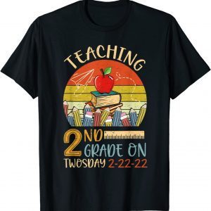Teaching Second Grade On Twosday Teacher Classic T-Shirt