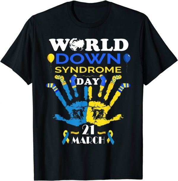 World Down Syndrome Day Awareness Socks and Support 21 March Classic T-Shirt