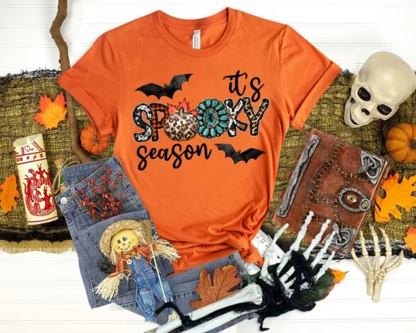 Its Spooky Season, Halloween Gift T-Shirt