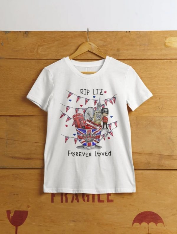 Memory of Her Majesty the Queen Elizabeth II Tee Shirt