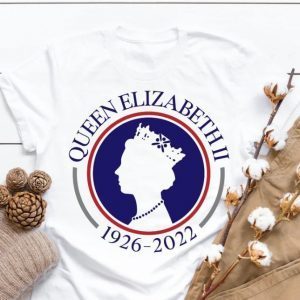 RIP Queen Elizabeth 1926-2022 , Queen Of England Since 1952 T-Shirt