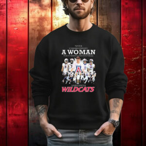 Never Underestimate A Woman Who Understands Football And Loves Wildcats T-Shirt