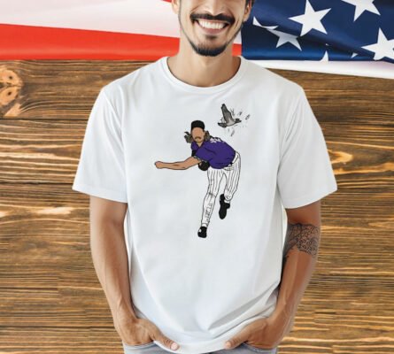 Randy Johnson hits the bird T-Shirt